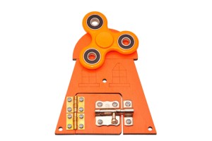 Wiatrak pomarańczowy z złota zasuwką, spinner.