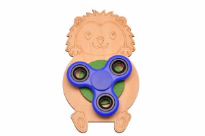 Dekor jeżyk + niebieski spinner do tablicy manipulacyjnej.   