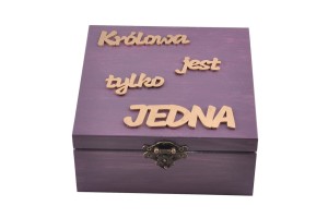 Kuferek, szkatułka Królowa jest tylko jedna
