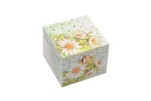Mała szkatułka decoupage z kwiatami na prezent