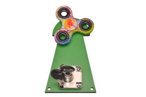 Zielony wiatrak z zamkiem na kluczyk kolorowy  spinner.